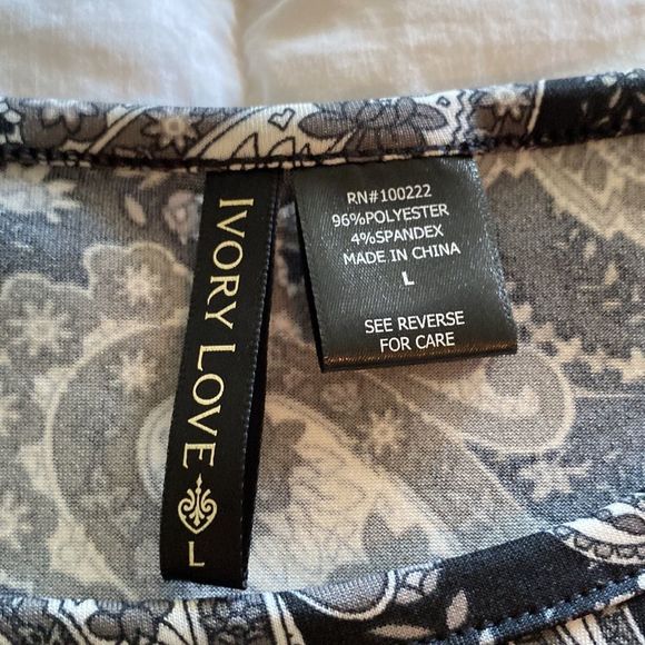 Ivory Love Paisley Black/Grey Top with Fringe Bottom L - Picture 7 of 9